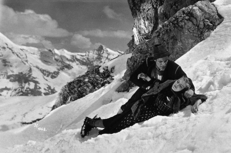 La Fille au vautour (1940) - Les montagnes hallucinées du Tyrol